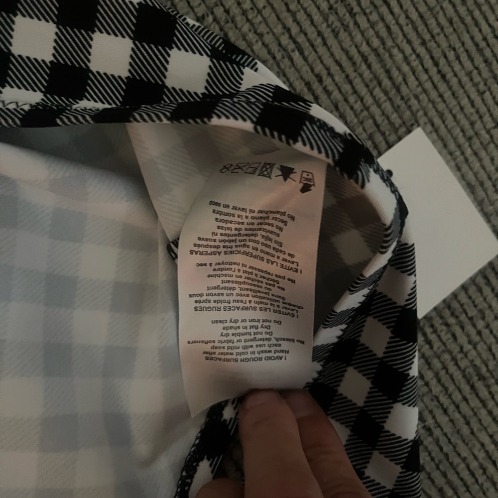 NWT Beach Bump Houndstooth 2XL Bikini Bottoms and Top. Make me an offer. 🤗 - Picture 7 of 15